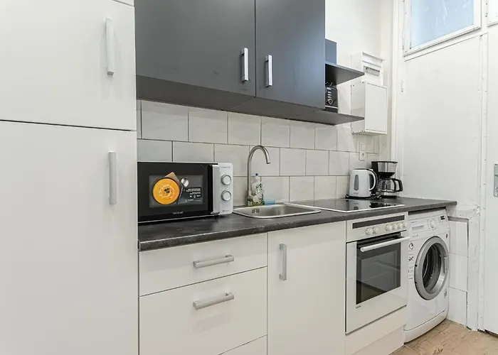Affordable & Comfortable 1br Great For Long Διαμέρισμα